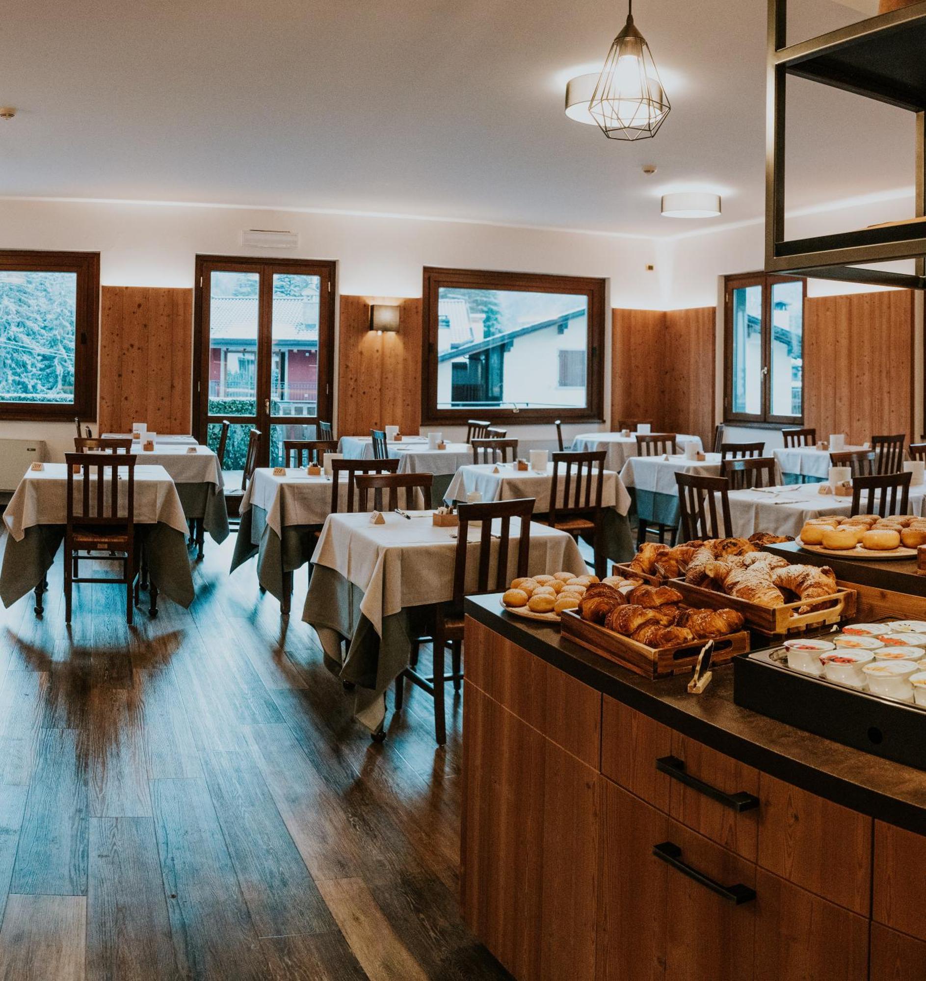 Eurohotel Mountain Wellness Castione della Presolana Kültér fotó