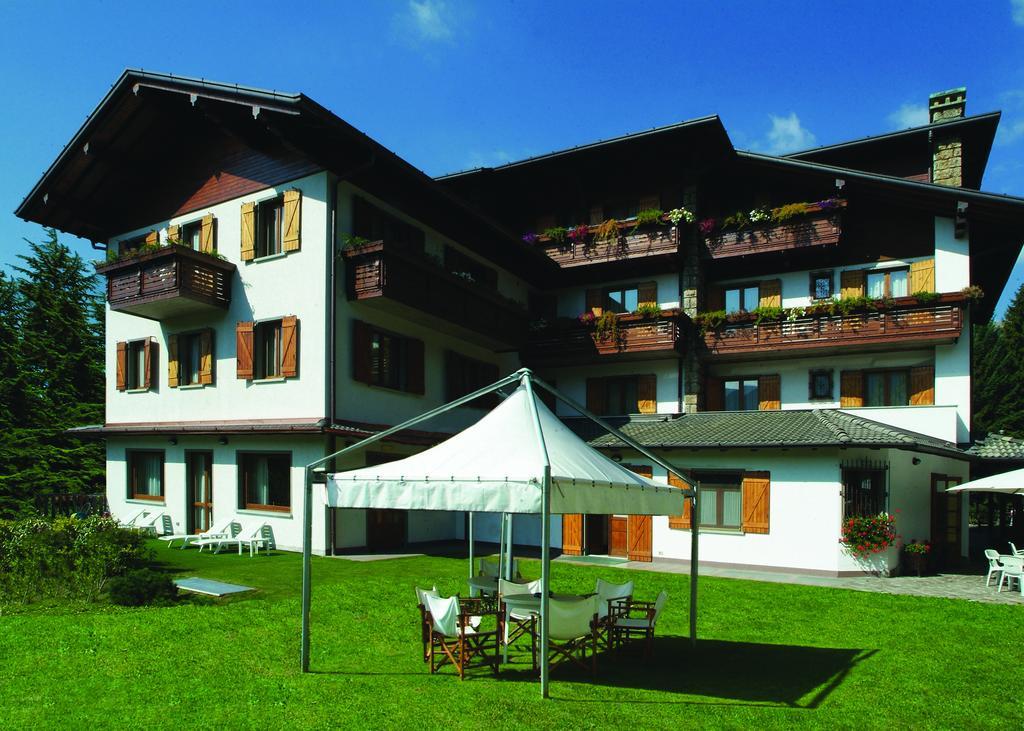 Eurohotel Mountain Wellness Castione della Presolana Kültér fotó